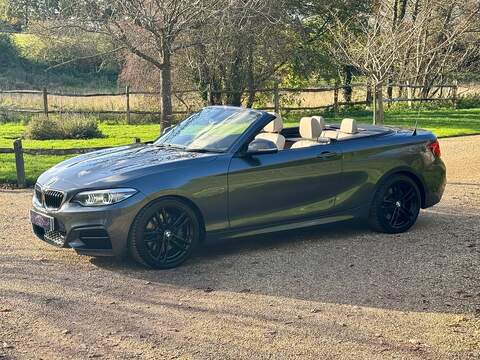 BMW 2 Series 3.0 M240i Convertible 2dr Petrol Auto Euro 6 (s/s) (340 ps) - U10003398