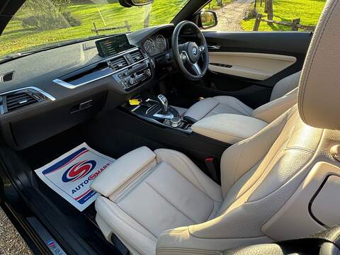 BMW 2 Series 3.0 M240i Convertible 2dr Petrol Auto Euro 6 (s/s) (340 ps) - U10003398