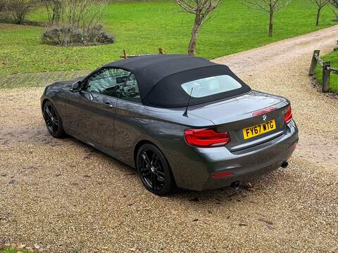 BMW 2 Series 3.0 M240i Convertible 2dr Petrol Auto Euro 6 (s/s) (340 ps) - U10003398