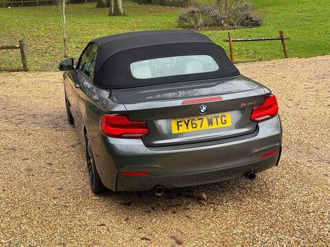 BMW 2 Series 3.0 M240i Convertible 2dr Petrol Auto Euro 6 (s/s) (340 ps) - U10003398
