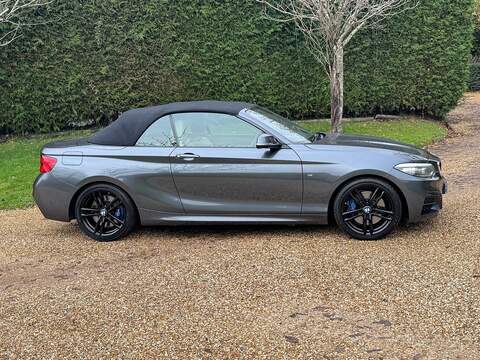 BMW 2 Series 3.0 M240i Convertible 2dr Petrol Auto Euro 6 (s/s) (340 ps) - U10003398