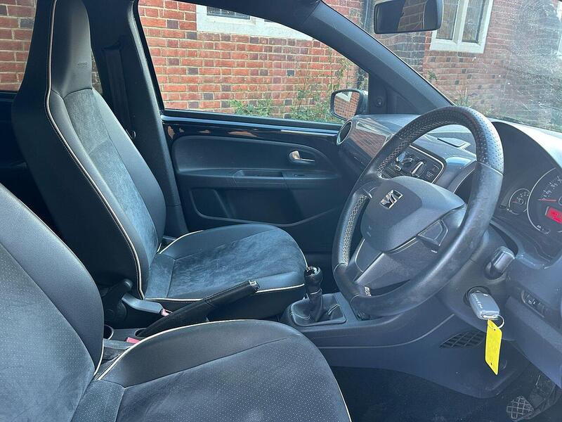 SEAT Mii 1.0 12v by MANGO Hatchback 5dr Petrol Manual Euro 5 (75 ps) - U10003403