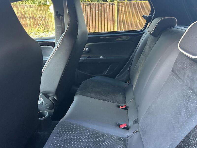 SEAT Mii 1.0 12v by MANGO Hatchback 5dr Petrol Manual Euro 5 (75 ps) - U10003403