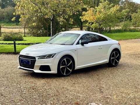 Audi TT 2.0 TFSI Black Edition Coupe 3dr Petrol S Tronic Euro 6 (s/s) (230 ps) - U10003406