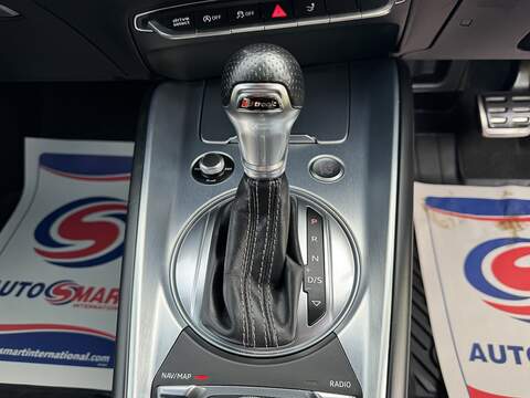 Audi TT 2.0 TFSI Black Edition Coupe 3dr Petrol S Tronic Euro 6 (s/s) (230 ps) - U10003406