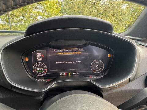 Audi TT 2.0 TFSI Black Edition Coupe 3dr Petrol S Tronic Euro 6 (s/s) (230 ps) - U10003406