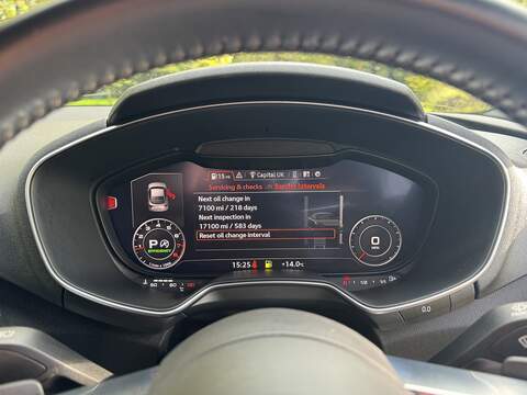 Audi TT 2.0 TFSI Black Edition Coupe 3dr Petrol S Tronic Euro 6 (s/s) (230 ps) - U10003406