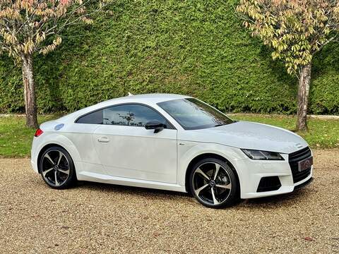 Audi TT 2.0 TFSI Black Edition Coupe 3dr Petrol S Tronic Euro 6 (s/s) (230 ps) - U10003406