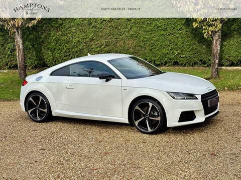 Audi TT 2.0 TFSI Black Edition Coupe 3dr Petrol S Tronic Euro 6 (s/s) (230 ps) - U10003406