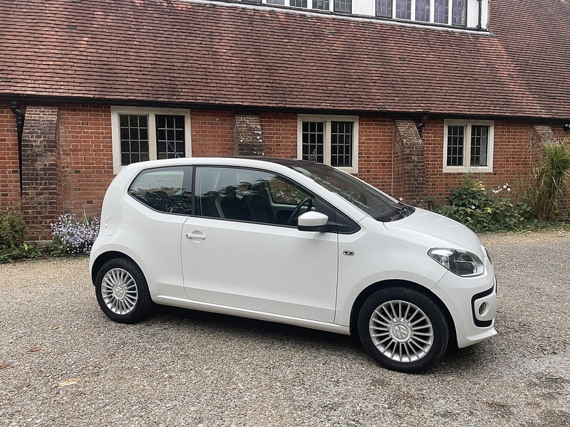 Volkswagen up! 1.0 High up! Hatchback 3dr Petrol ASG Euro 5 (75 ps) - U10003408