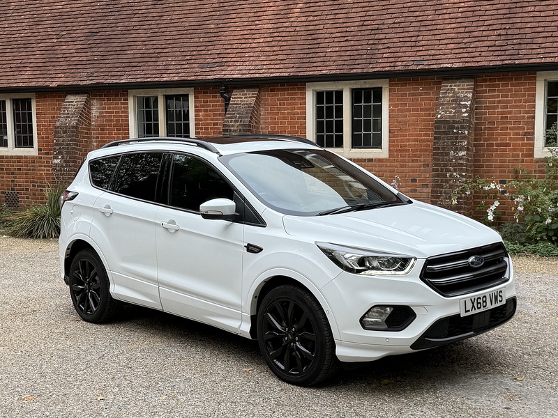Ford Kuga 1.5 TDCi ST-Line X SUV 5dr Diesel Manual Euro 6 (s/s) (120 ps) - U10003410