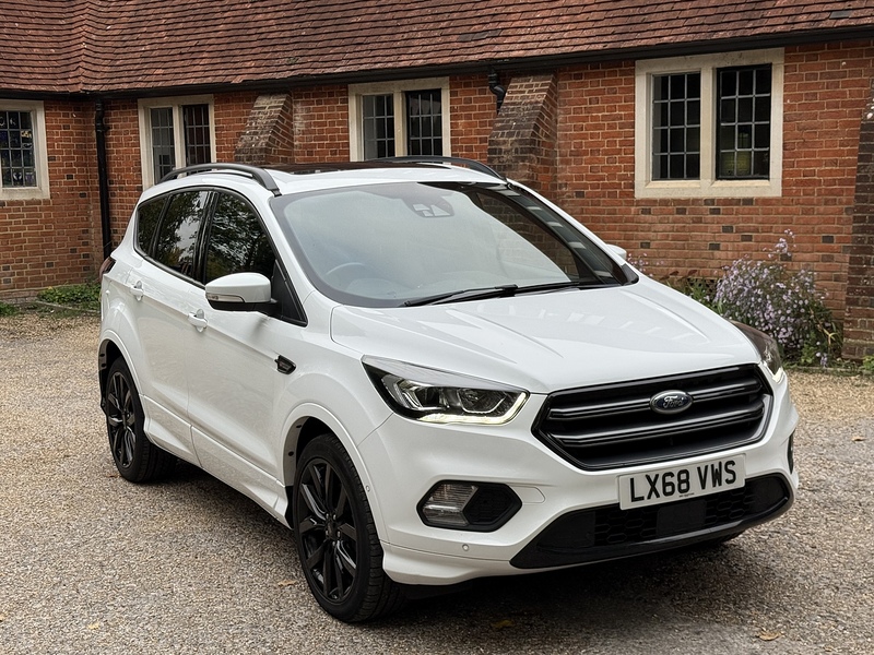 Ford Kuga 1.5 TDCi ST-Line X SUV 5dr Diesel Manual Euro 6 (s/s) (120 ps) - U10003410