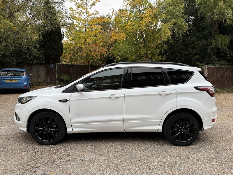 Ford Kuga 1.5 TDCi ST-Line X SUV 5dr Diesel Manual Euro 6 (s/s) (120 ps) - U10003410
