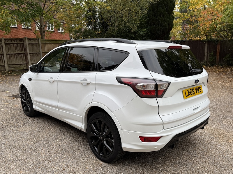 Ford Kuga 1.5 TDCi ST-Line X SUV 5dr Diesel Manual Euro 6 (s/s) (120 ps) - U10003410