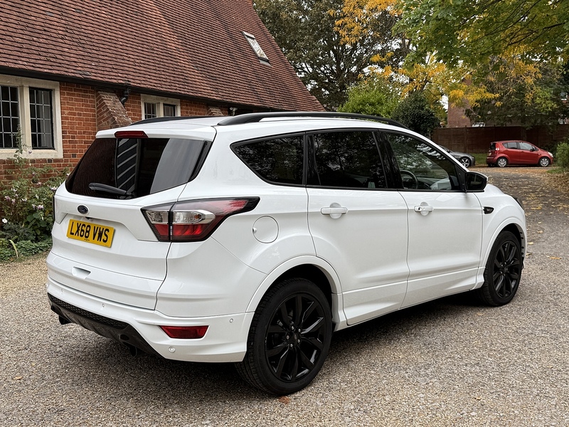 Ford Kuga 1.5 TDCi ST-Line X SUV 5dr Diesel Manual Euro 6 (s/s) (120 ps) - U10003410