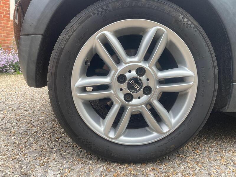 MINI Convertible 1.6 Cooper Convertible 2dr Petrol Manual Euro 6 (s/s) (122 ps) - U10003411