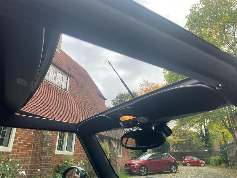 MINI Convertible 1.6 Cooper Convertible 2dr Petrol Manual Euro 6 (s/s) (122 ps) - U10003411