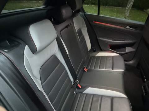 Volkswagen Golf 2.0 TSI GTI Hatchback 5dr Petrol Manual Euro 6 (s/s) (245 ps) - U10003414