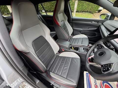 Volkswagen Golf 2.0 TSI GTI Hatchback 5dr Petrol Manual Euro 6 (s/s) (245 ps) - U10003414