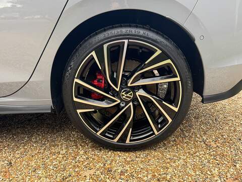 Volkswagen Golf 2.0 TSI GTI Hatchback 5dr Petrol Manual Euro 6 (s/s) (245 ps) - U10003414