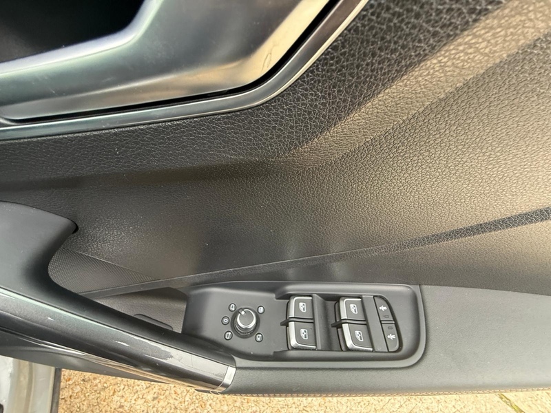 Audi Q2 1.4 TFSI CoD Edition 1 SUV 5dr Petrol S Tronic Euro 6 (s/s) (150 ps) - U10003415