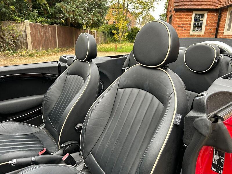 MINI Convertible 1.6 Cooper S Convertible 2dr Petrol Steptronic Euro 5 (184 ps) - U10003425