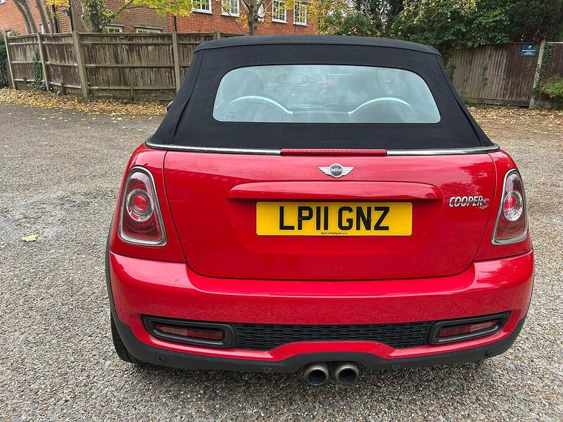 MINI Convertible 1.6 Cooper S Convertible 2dr Petrol Steptronic Euro 5 (184 ps) - U10003425