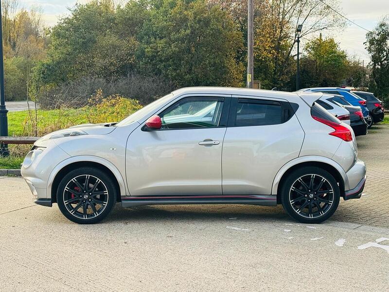 Nissan Juke 1.6 DIG-T Nismo SUV 5dr Petrol CVT 4WD Euro 5 (200 ps) - U10003426