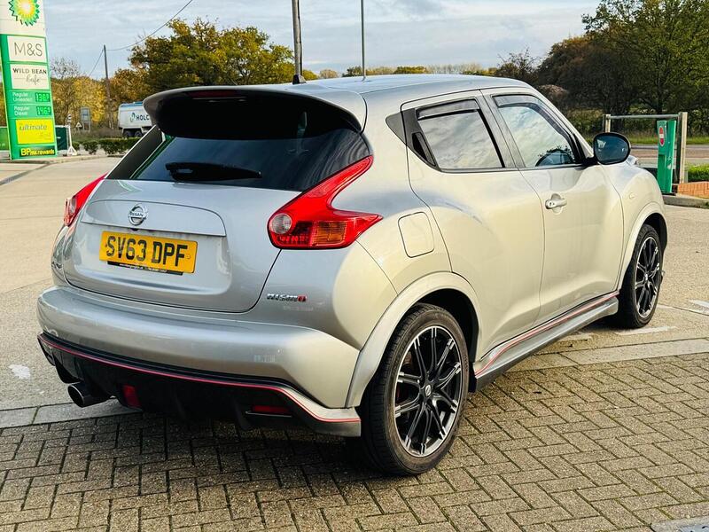 Nissan Juke 1.6 DIG-T Nismo SUV 5dr Petrol CVT 4WD Euro 5 (200 ps) - U10003426