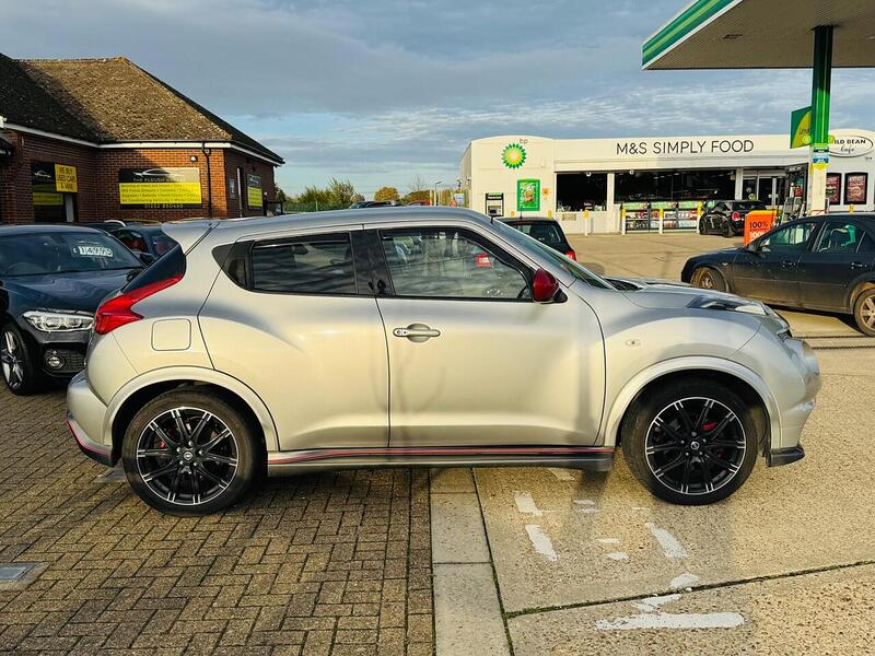 Nissan Juke 1.6 DIG-T Nismo SUV 5dr Petrol CVT 4WD Euro 5 (200 ps) - U10003426