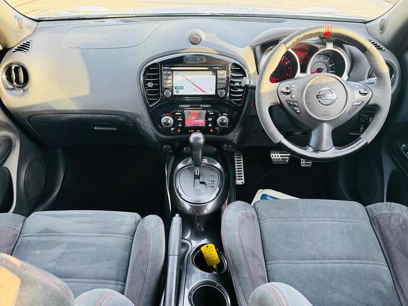 Nissan Juke 1.6 DIG-T Nismo SUV 5dr Petrol CVT 4WD Euro 5 (200 ps) - U10003426