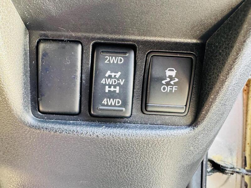 Nissan Juke 1.6 DIG-T Nismo SUV 5dr Petrol CVT 4WD Euro 5 (200 ps) - U10003426