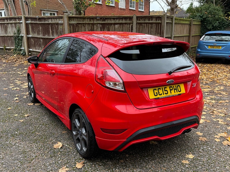 Ford Fiesta 1.6T EcoBoost ST-3 Hatchback 3dr Petrol Manual Euro 6 (182 ps) - U10003430