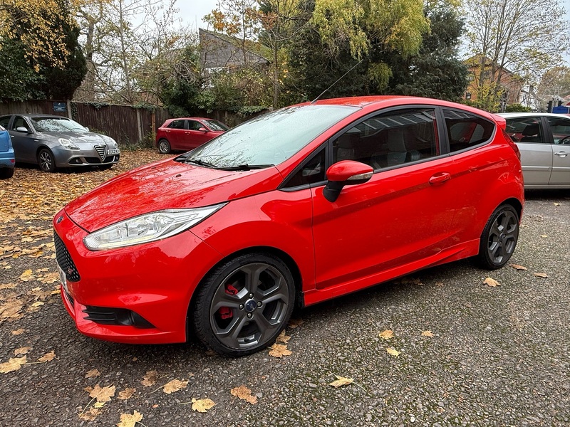 Ford Fiesta 1.6T EcoBoost ST-3 Hatchback 3dr Petrol Manual Euro 6 (182 ps) - U10003430