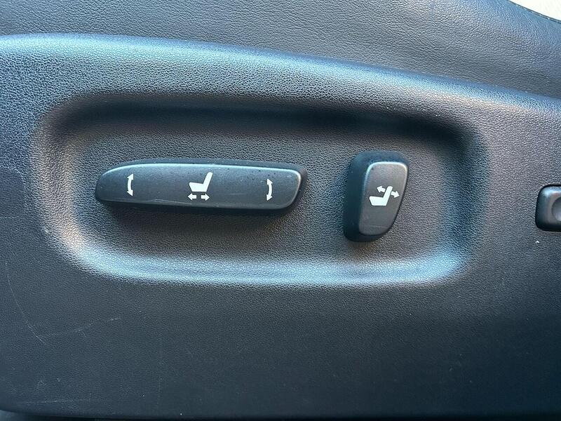 Lexus RX 3.5 450h V6 Advance CVT 4WD Euro 5 (s/s) 5dr (Pan Roof) - U10003436