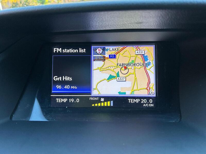 Lexus RX 3.5 450h V6 Advance CVT 4WD Euro 5 (s/s) 5dr (Pan Roof) - U10003436