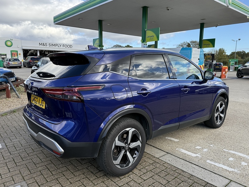 Nissan Qashqai 1.3 DIG-T MHEV N-Connecta XTRON Euro 6 (s/s) 5dr - U10003438