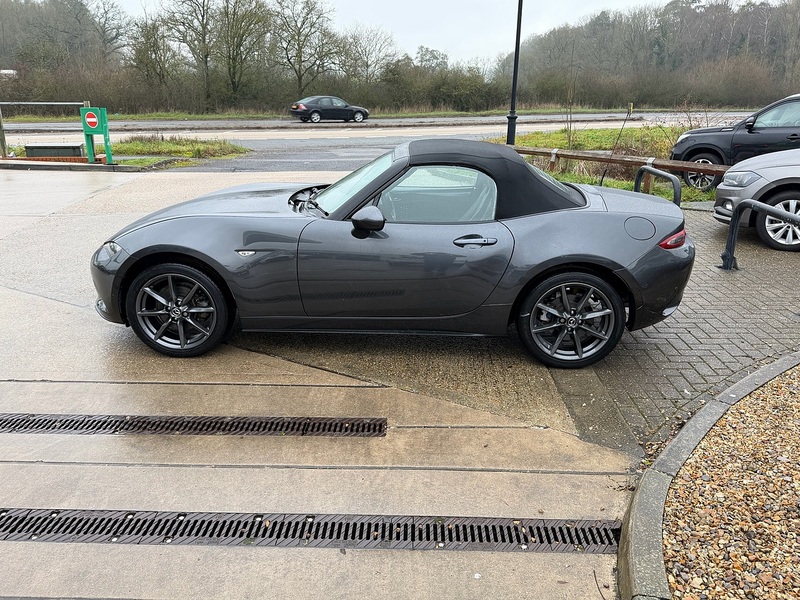 Mazda MX-5 2.0 SKYACTIV-G Sport Nav Convertible 2dr Petrol Manual Euro 6 (160 ps) - U10003439