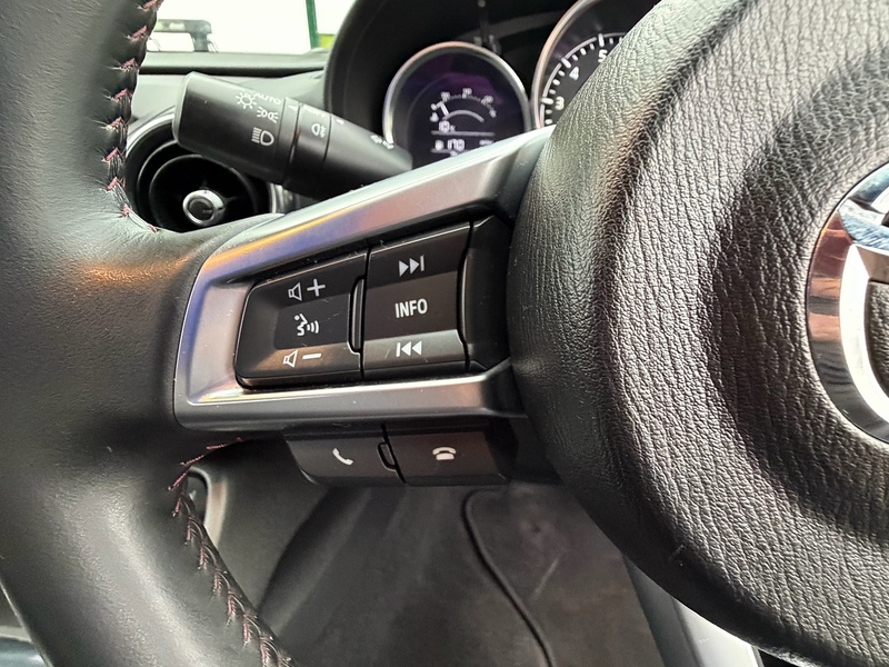 Mazda MX-5 2.0 SKYACTIV-G Sport Nav Convertible 2dr Petrol Manual Euro 6 (160 ps) - U10003439