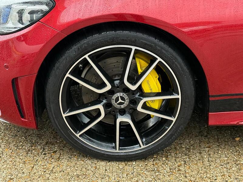 Mercedes-Benz C Class 2.0 C300 AMG Line (Premium) Coupe 2dr Petrol G-Tronic+ Euro 6 (s/s) (258 ps) - U10003441