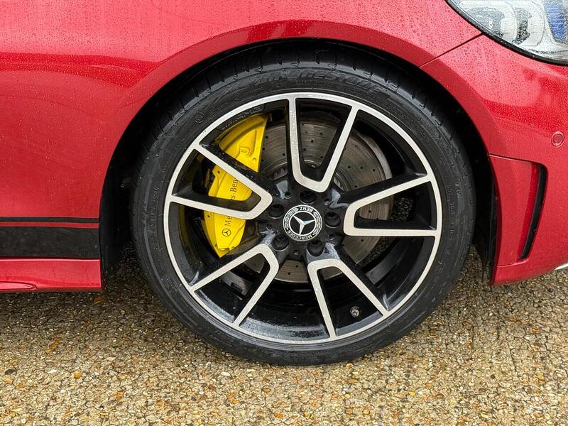 Mercedes-Benz C Class 2.0 C300 AMG Line (Premium) Coupe 2dr Petrol G-Tronic+ Euro 6 (s/s) (258 ps) - U10003441