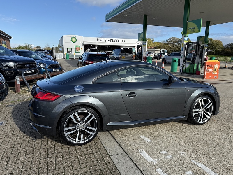 Audi TT 2.0 TFSI S line Euro 6 (s/s) 3dr - U10003446