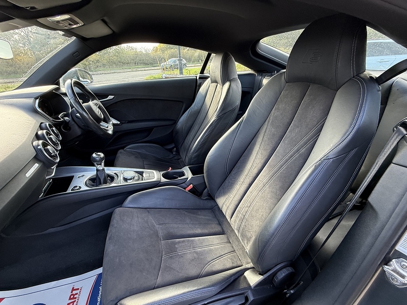 Audi TT 2.0 TFSI S line Euro 6 (s/s) 3dr - U10003446