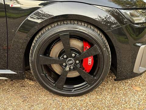 Audi TT 2.0 TFSI 45 S line Coupe 3dr Petrol S Tronic Euro 6 (s/s) (245 ps) - U10003448