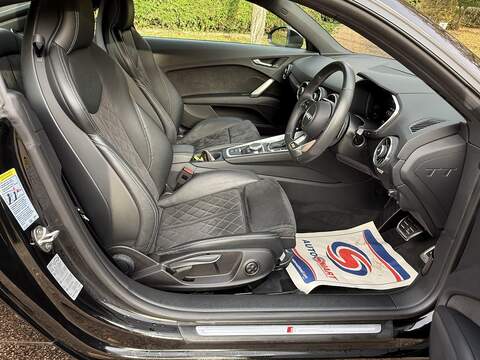 Audi TT 2.0 TFSI 45 S line Coupe 3dr Petrol S Tronic Euro 6 (s/s) (245 ps) - U10003448