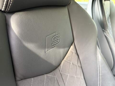 Audi TT 2.0 TFSI 45 S line Coupe 3dr Petrol S Tronic Euro 6 (s/s) (245 ps) - U10003448