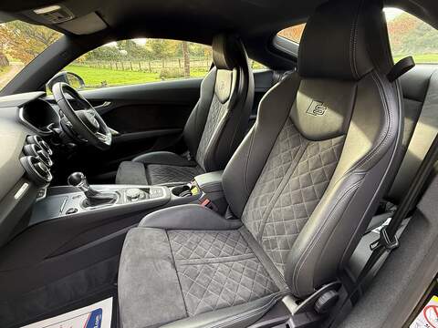 Audi TT 2.0 TFSI 45 S line Coupe 3dr Petrol S Tronic Euro 6 (s/s) (245 ps) - U10003448