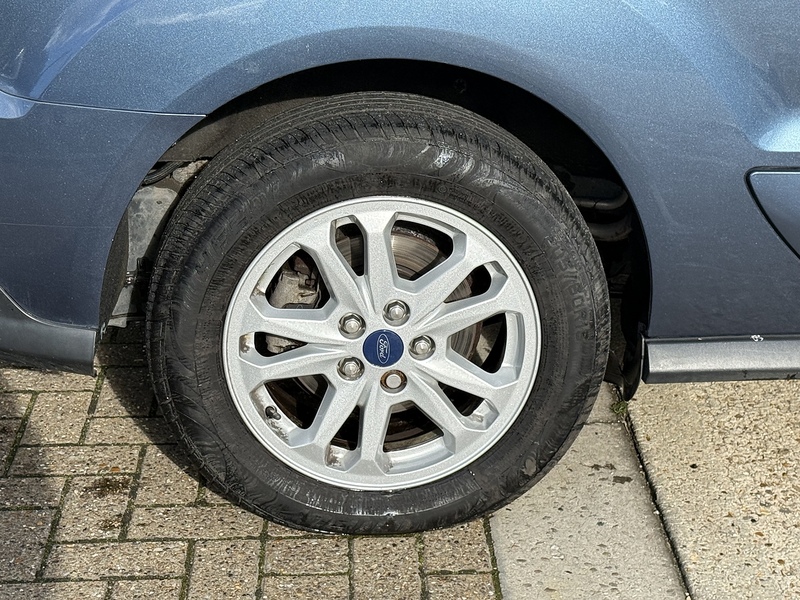 Ford Transit Connect 1.5 200 EcoBlue Limited L1 Euro 6 (s/s) 5dr - U10003450