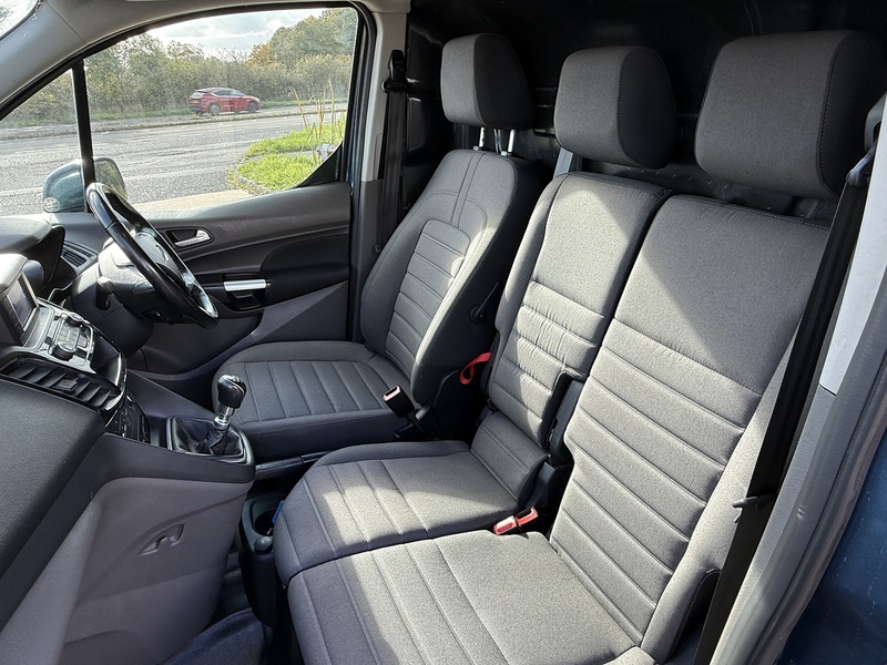 Ford Transit Connect 1.5 200 EcoBlue Limited L1 Euro 6 (s/s) 5dr - U10003450