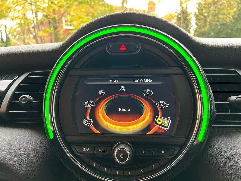 MINI Convertible 1.5 Cooper Euro 6 (s/s) 2dr - U10003452